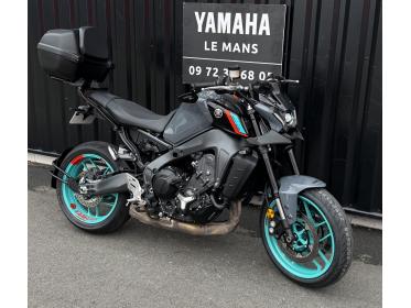 YAMAHA MT-09