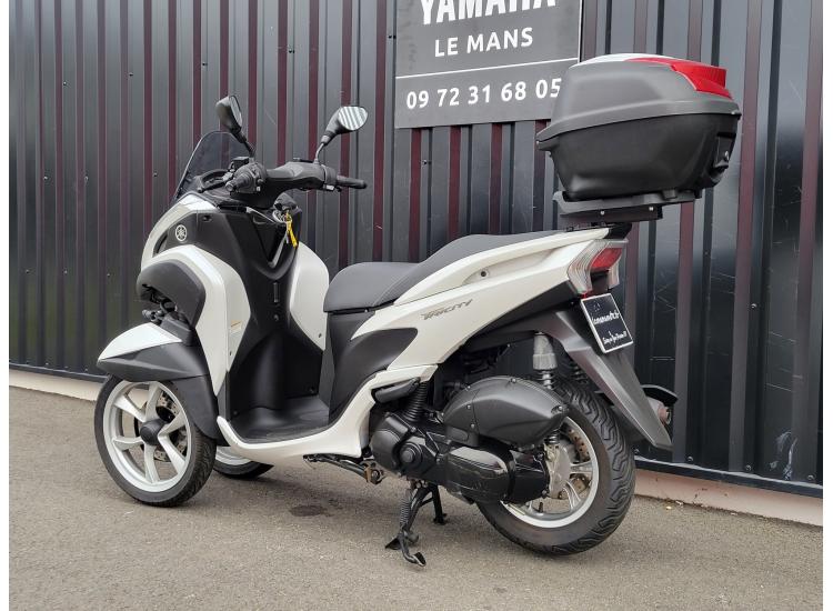 YAMAHA TRICITY 125
