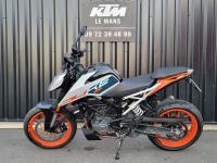 KTM 125 DUKE   1ERE MAIN  SEULEMENT 2900 KILOMETRES
