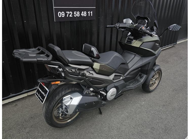 KYMCO CV3 550