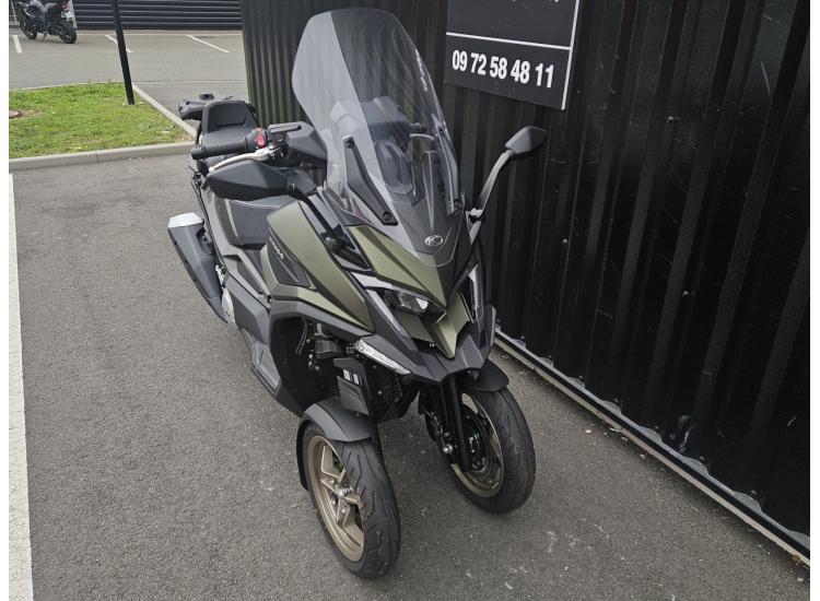 KYMCO CV3 550