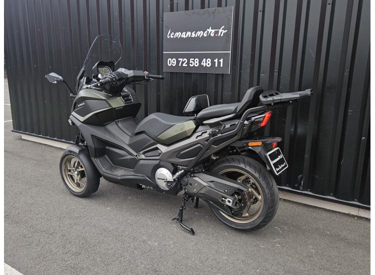 KYMCO CV3 550