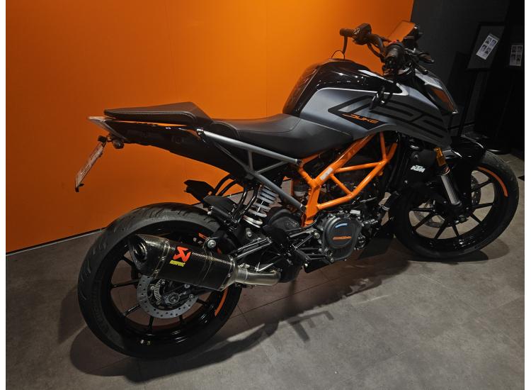KTM 125 DUKE