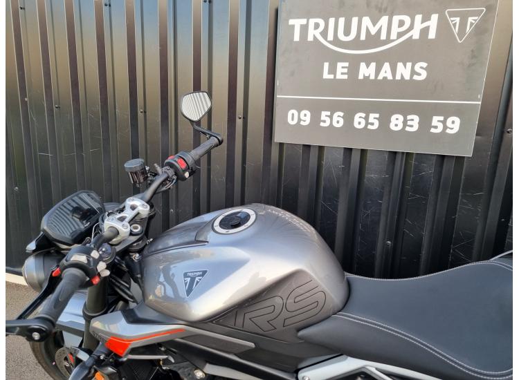 TRIUMPH STREET TRIPLE 765 RS