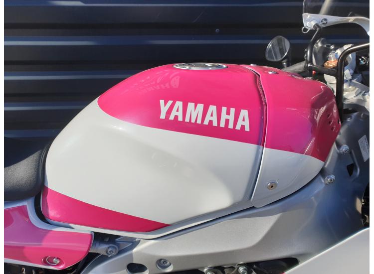 XSR 900 GP replica 750 yzf