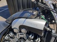 YAMAHA vmax 1200 carbone faible kilometrage