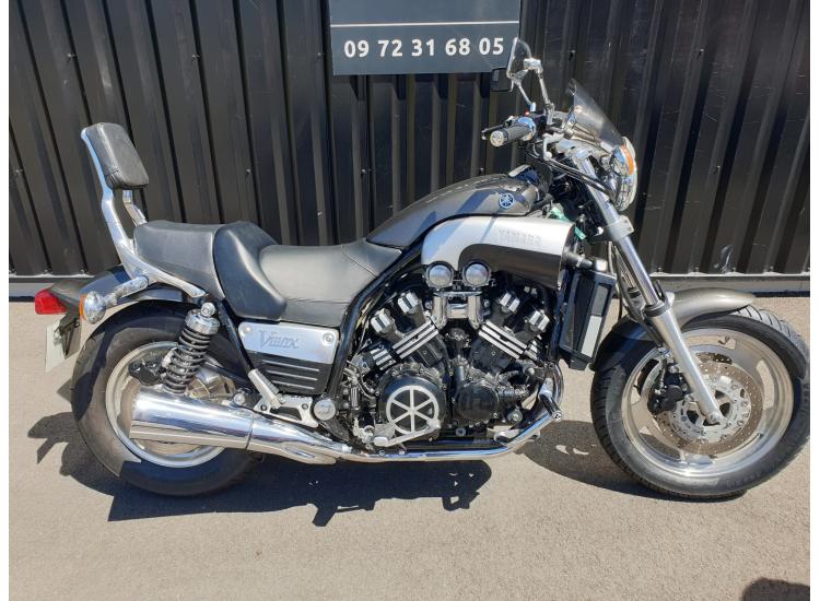 YAMAHA vmax 1200 carbone faible kilometrage