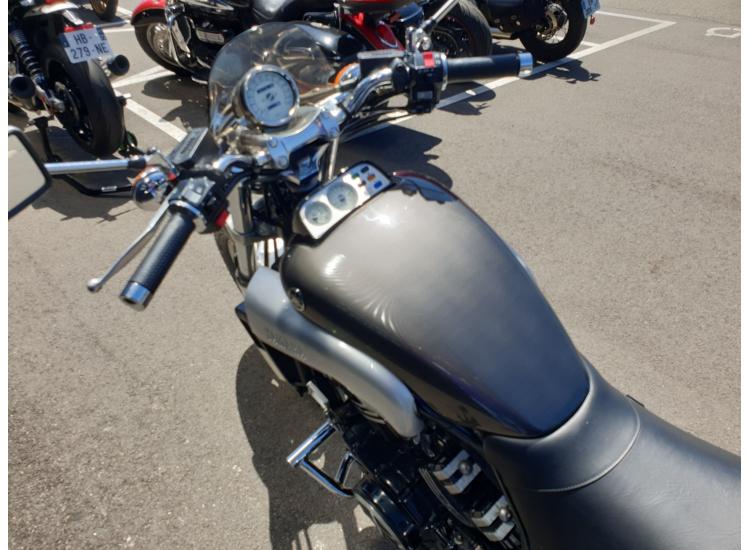 YAMAHA vmax 1200 carbone faible kilometrage