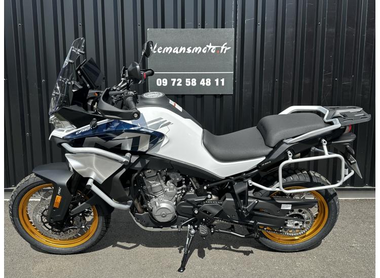 CF MOTO 800 MT EXPLORE EDITION BLANC