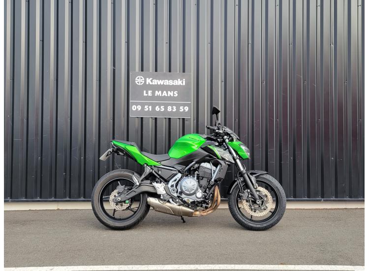 KAWASAKI Z650 (47.5CV) + KIT RABAISSEMENT
