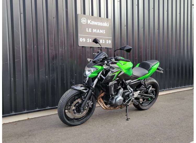 KAWASAKI Z650 (47.5CV) + KIT RABAISSEMENT