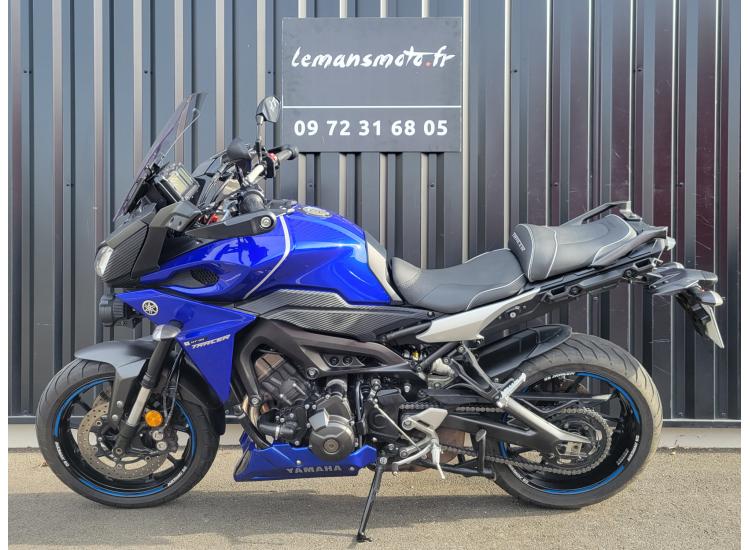YAMAHA TRACER 900