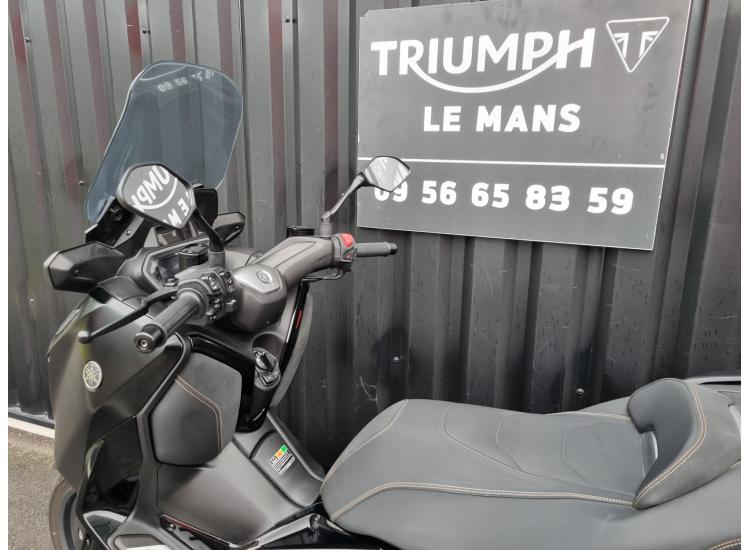 YAMAHA X-MAX 300 TECH MAX