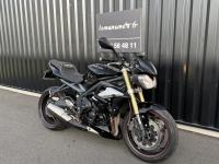 TRIUMPH STREET TRIPLE 675