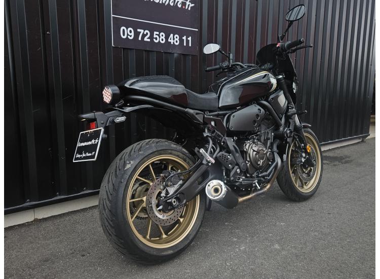 YAMAHA XSR 700