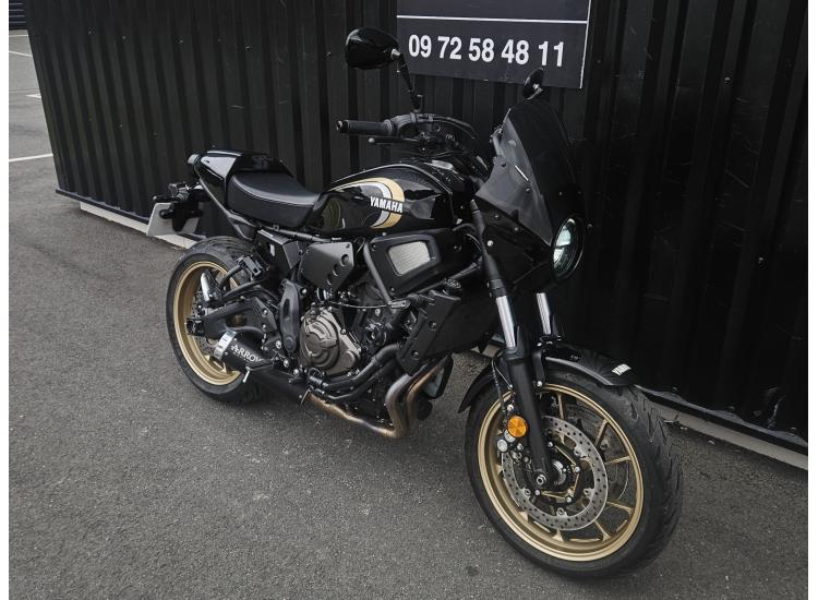 YAMAHA XSR 700