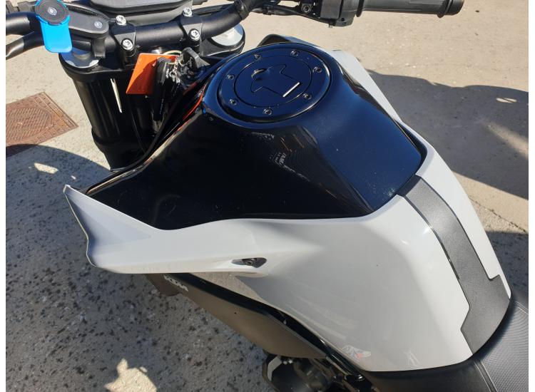 KTM 790 DUKE