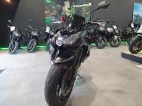 KAWASAKI Z1000 BLACK EDITION