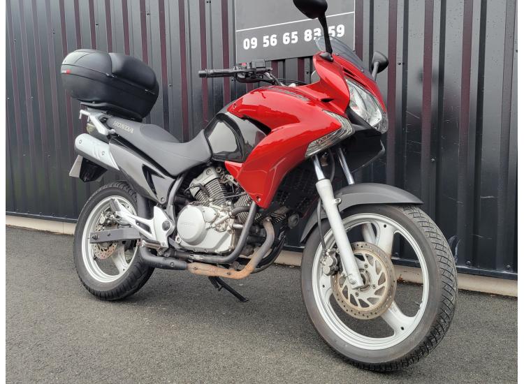 HONDA VARADERO 125 SEULEMENT 19065 KM