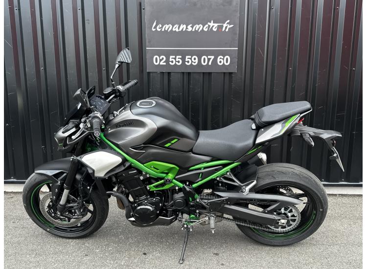 KAWASAKI Z 900