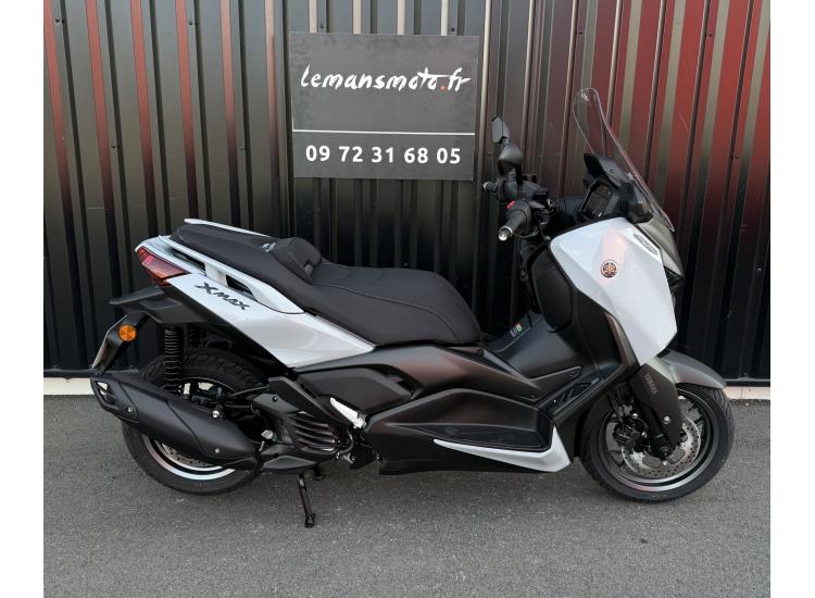 X-MAX 125 TECH MAX + XMAX 125