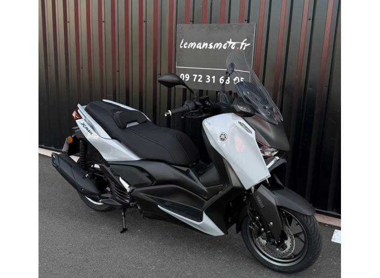 X-MAX 125 TECH MAX + XMAX 125