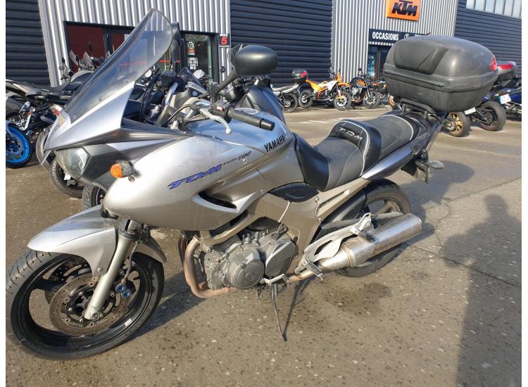 YAMAHA TDM 900 roulante dans l'état