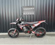 FANTIC XMF 125 SUPERMOTARD  1 ERE MAIN