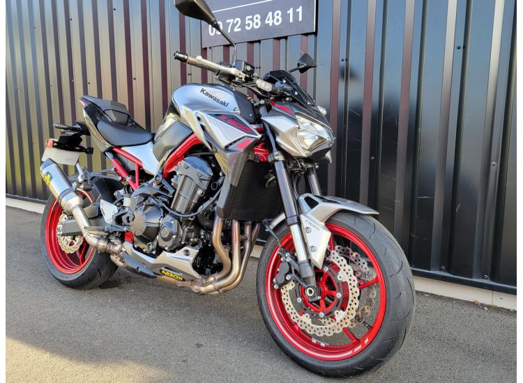 KAWASAKI Z 900